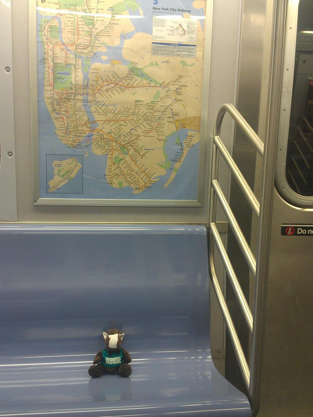 %23SkidsOnTheLoose%20in%20the%20NYC%20subway.%20Looking%20for%20that%20%40gregmocker%20guy.%20