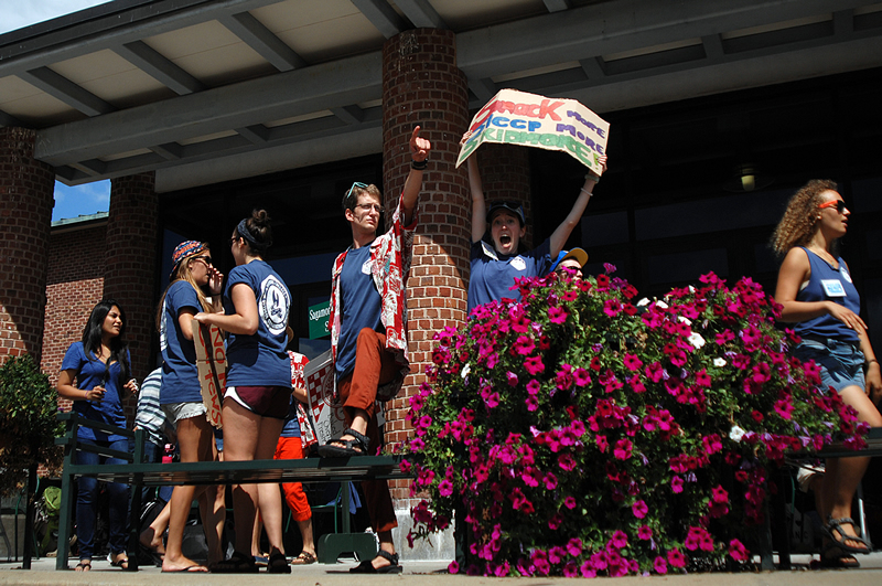 2014%20pre-orientation%20check-in
