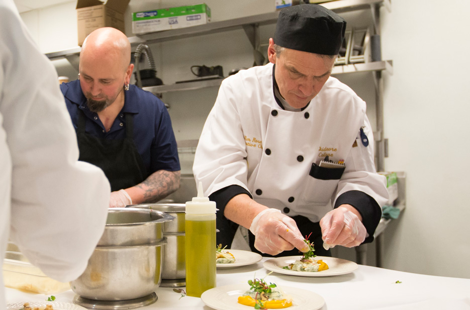Skidmore chefs prepare plates for culinary competition