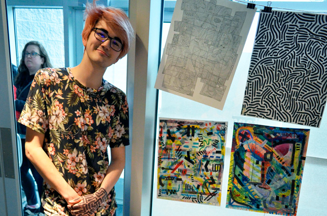 Shaw Lenox ’20 is an abstract artist who uses on-the-spot creations to engage viewers. 