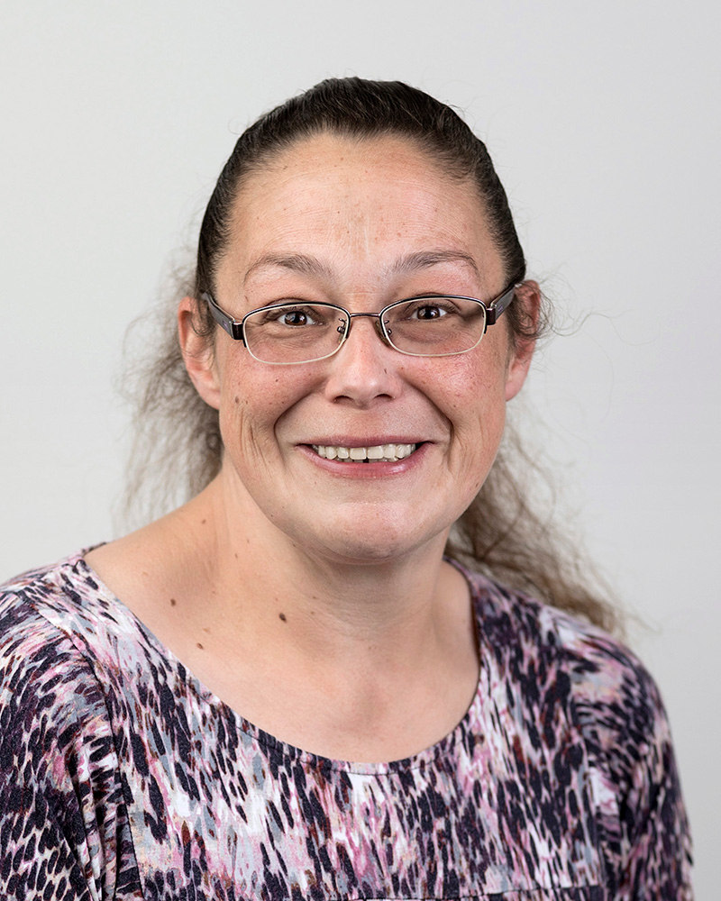 Helen Woolley headshot