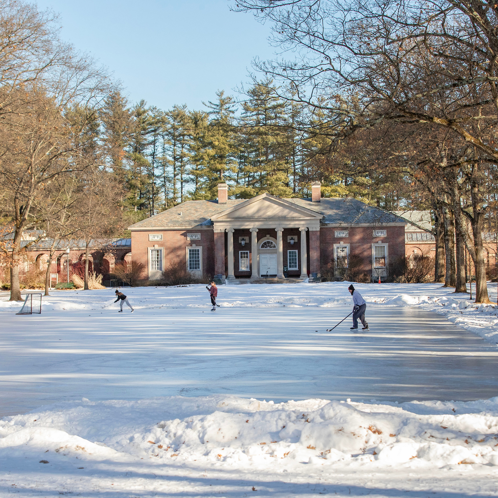 Hockey+in+Saratoga+Spa+State+Park.+