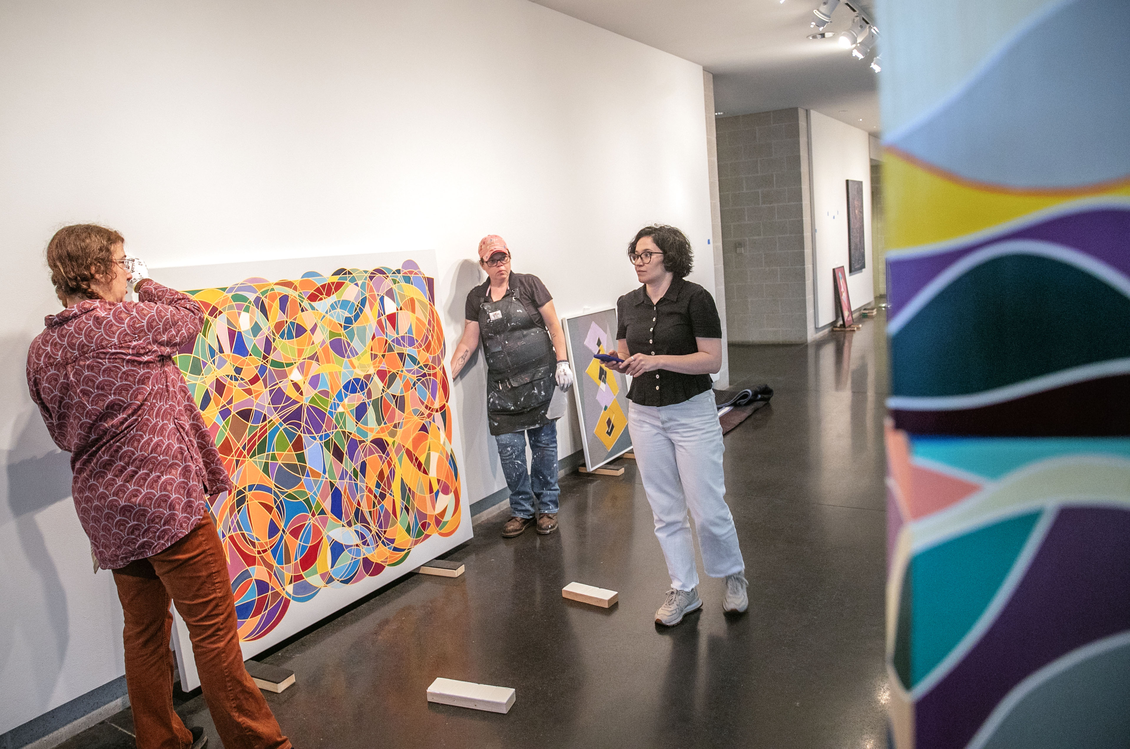 Ayelen Pagnanelli ’14 installing Vorágine: Yente and Cecilia Biagini exhibit in the Tang 