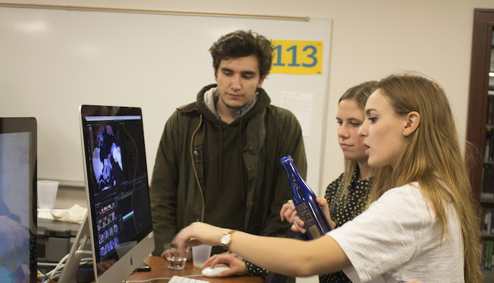 LIB 113 Student Assistants