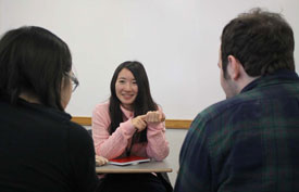 Japanese students visit Masako Inamoto's class