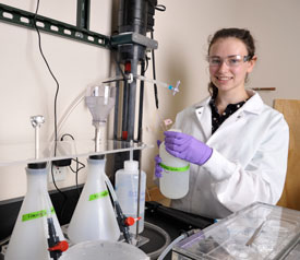Melanie Feen ’16 Melanie Feen ’16