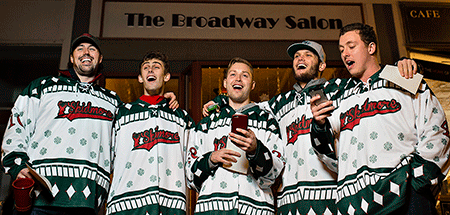 a cappella group at Vict stroll 