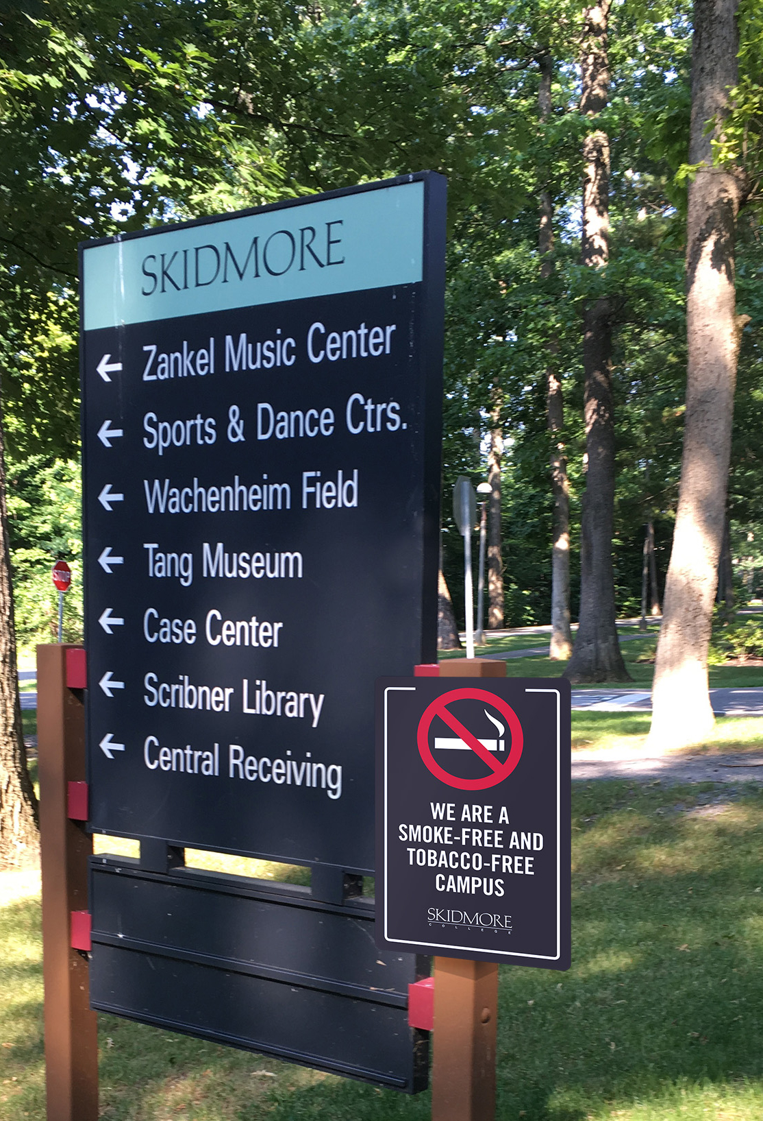 Smoke-Free campus signage