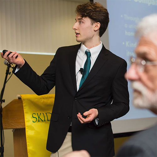 An+Overview+of+the+Kenneth+A.+Freirich+Business+Plan+Competition