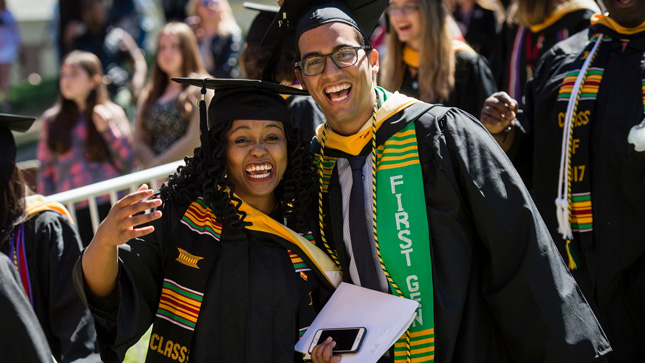 Students pose at a Skidmore College Commencement ceremony