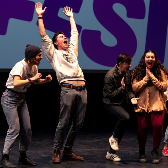 Skidmore+College+students+perform+improv+on+stage