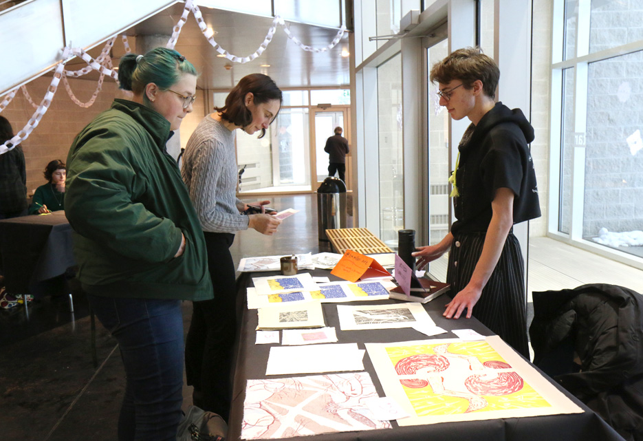 Holiday Student Pop-Up Shop