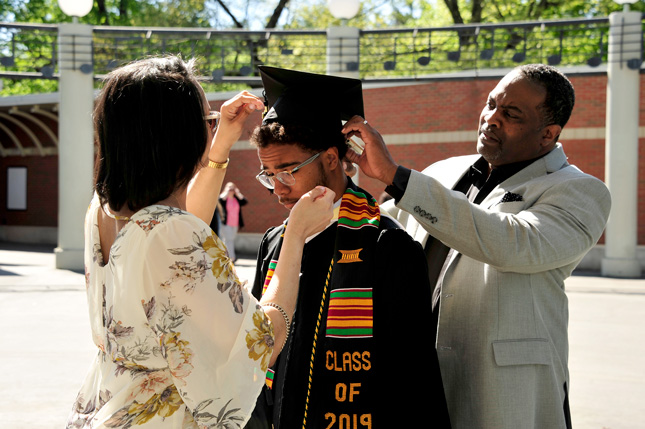 Dante Haughton and family at Skidmore Commencement 2019