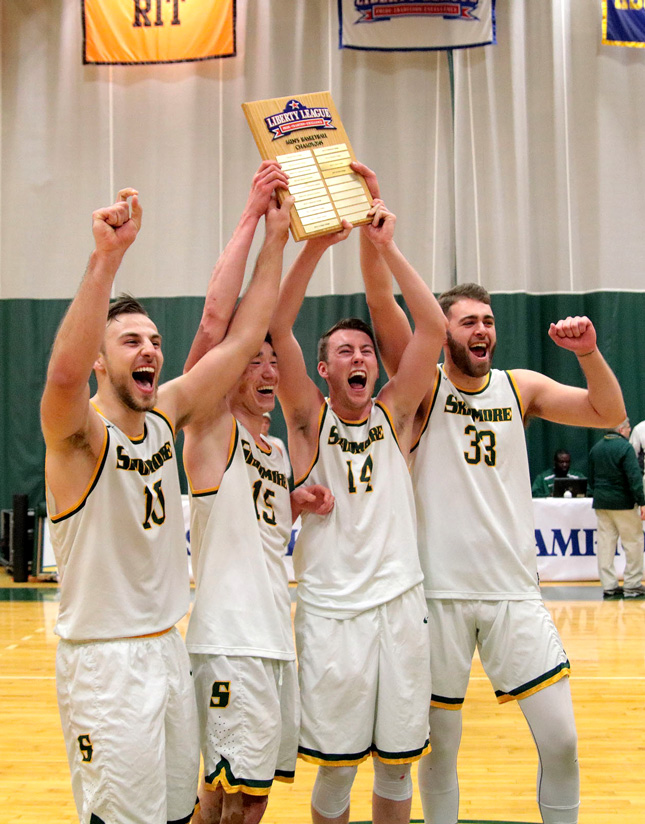Skidmore men's basketball team winning the 2019 Liberty League championship