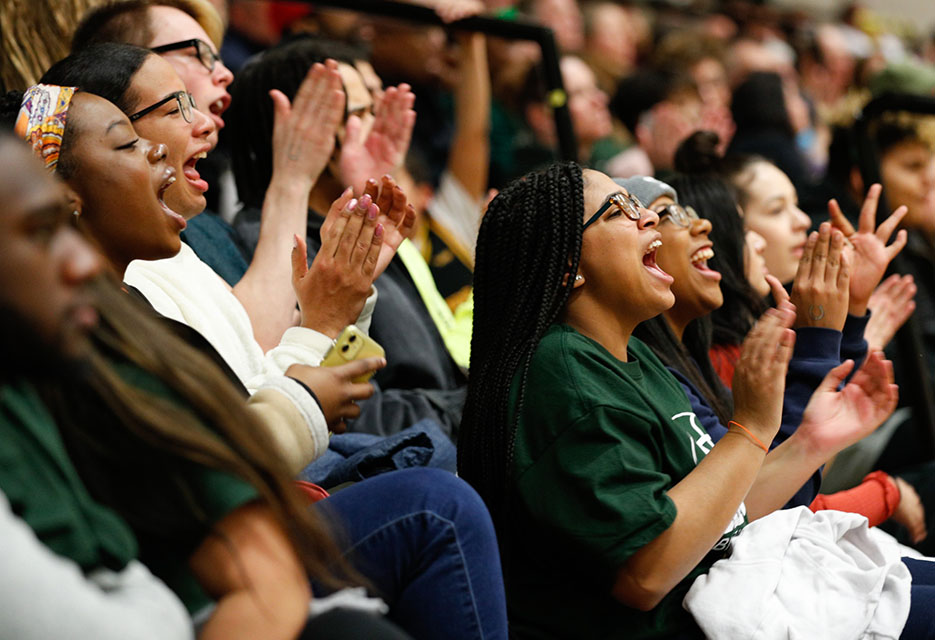 Fans cheer for at Big Green Cream