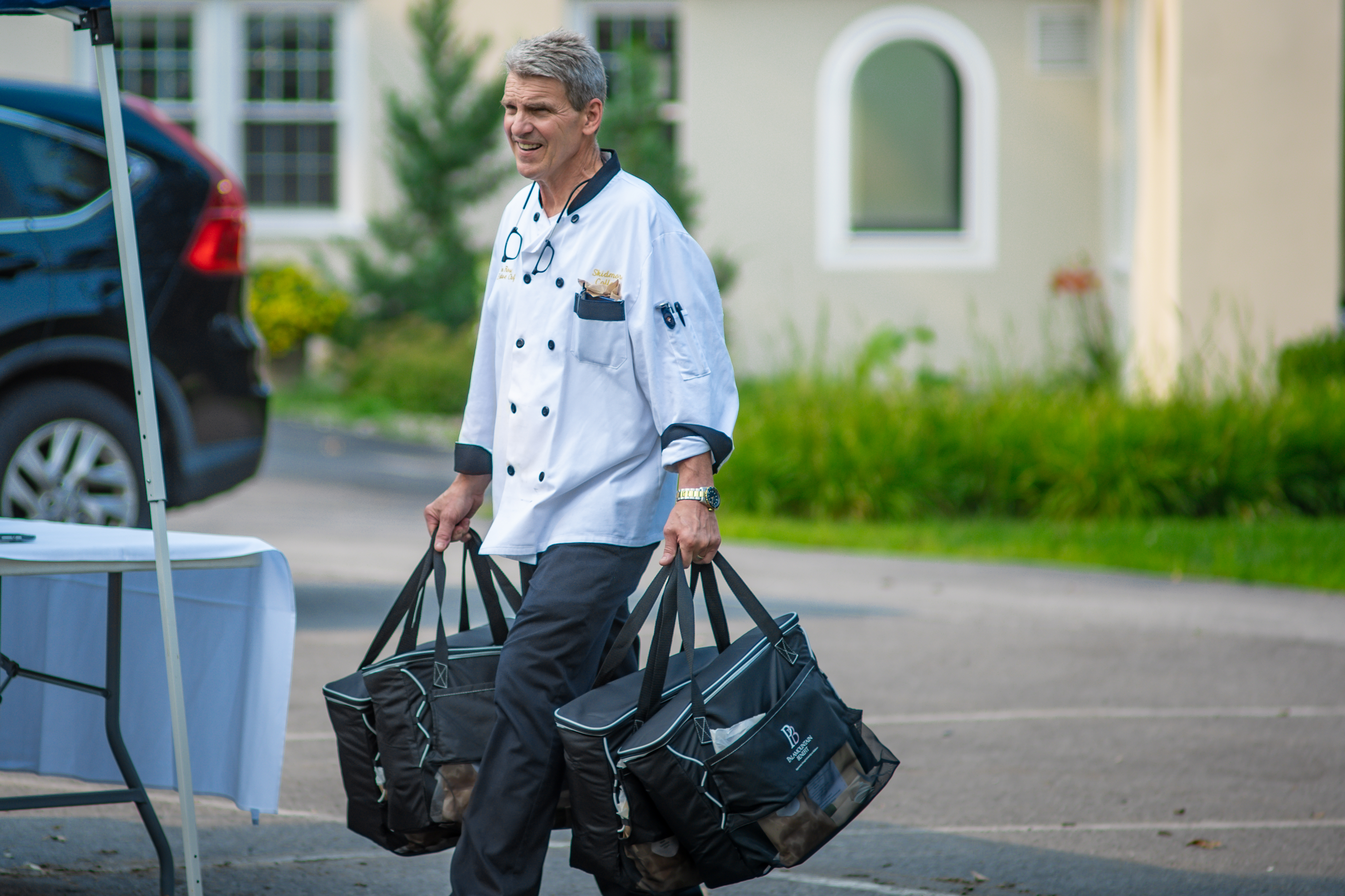 Executive Chef Jim Rose delivers gourmet takeout meals to supporters.
