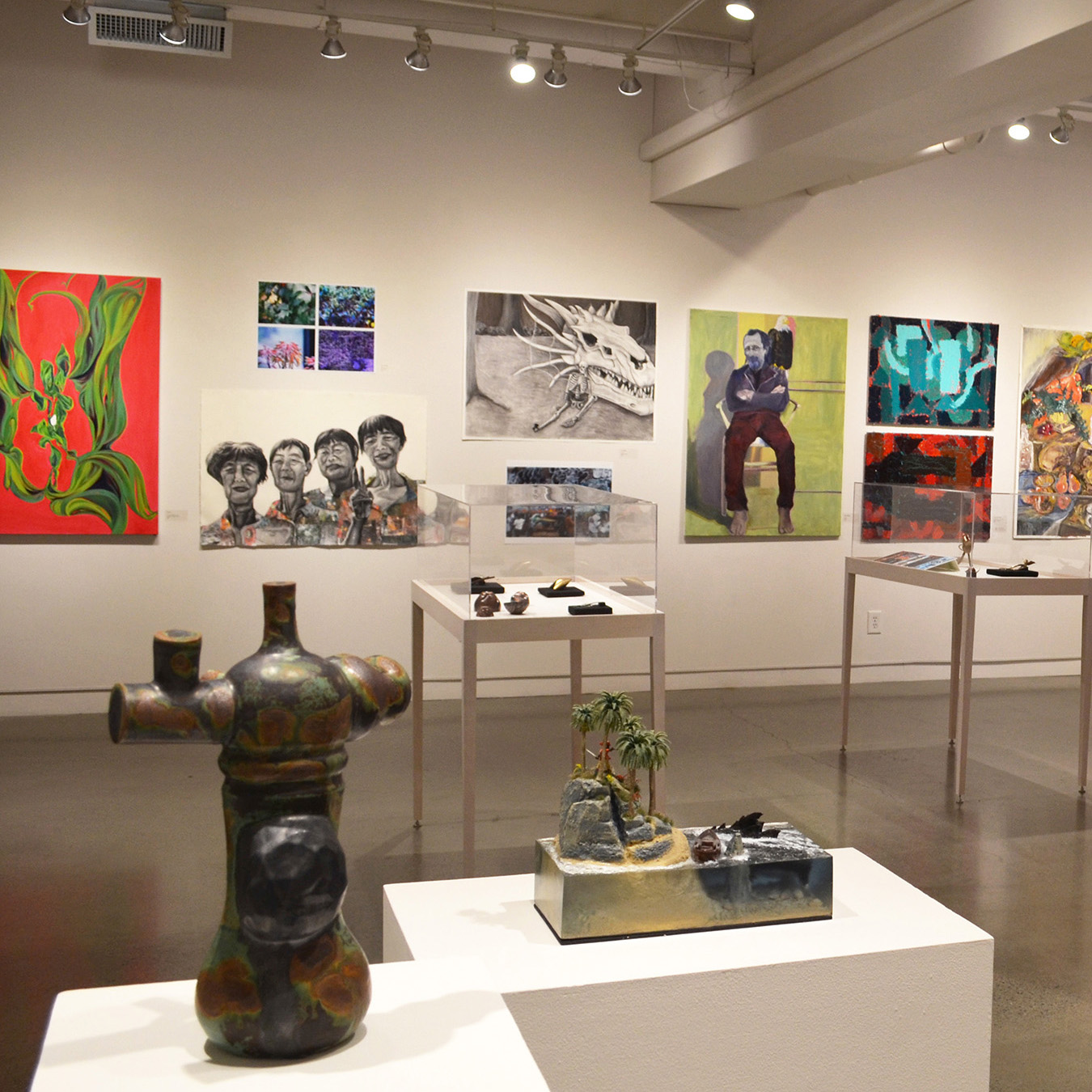 Schick+Art+Gallery+with+pieces+from+the+2024+Juried+Skidmore+Student+Exhibition