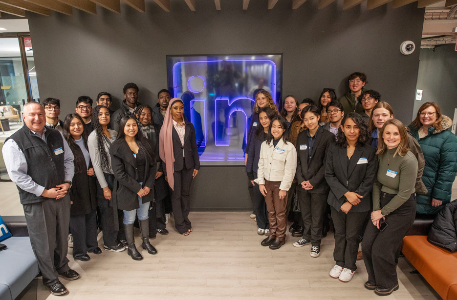 Skidmore visits LinkedIn
