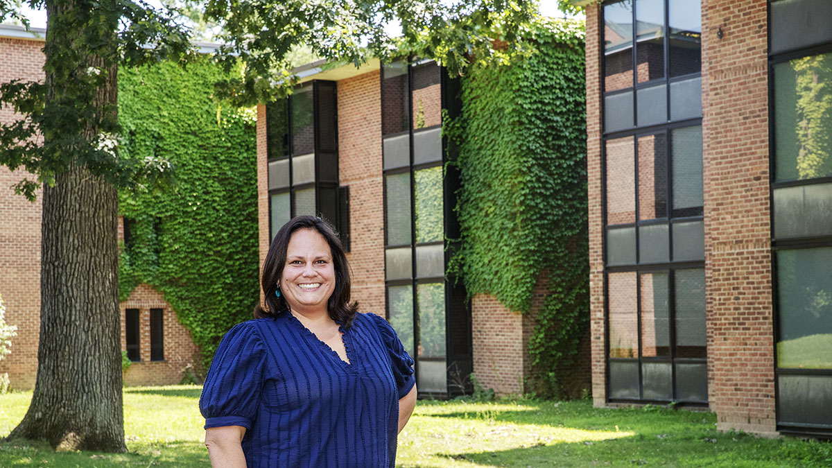 Christina Montville, Skidmore’s assistant vice president of residential life, says move-in day has been her favorite day of the academic year for 27 years and counting. 