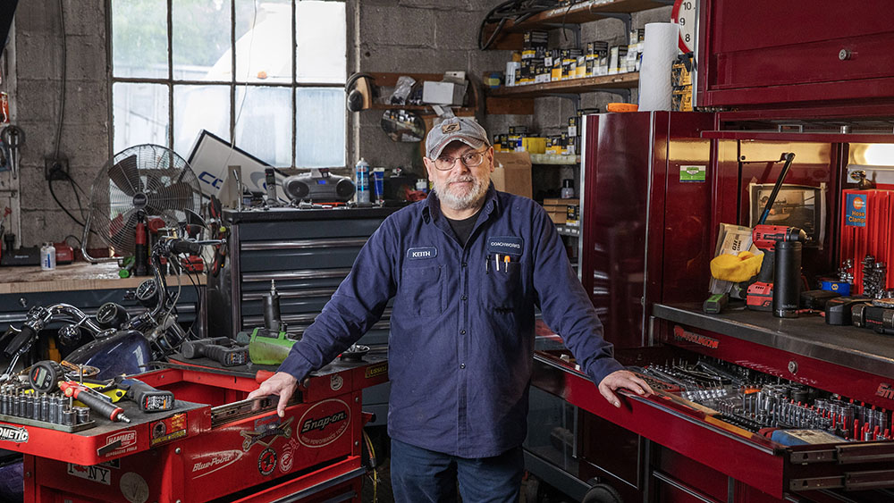 Keith Murray ’91 in his mechanic shop