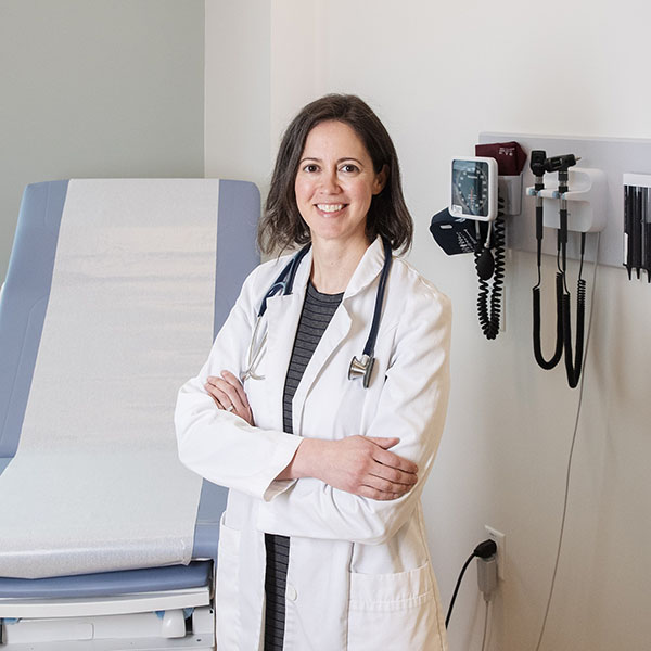 Abigail+Caldwell+%E2%80%9903+in+a+patient+room